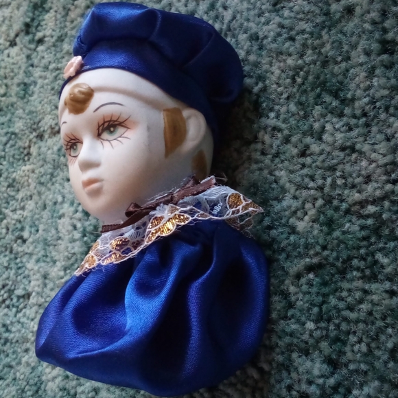 Clown Head - Picture 2 of 6